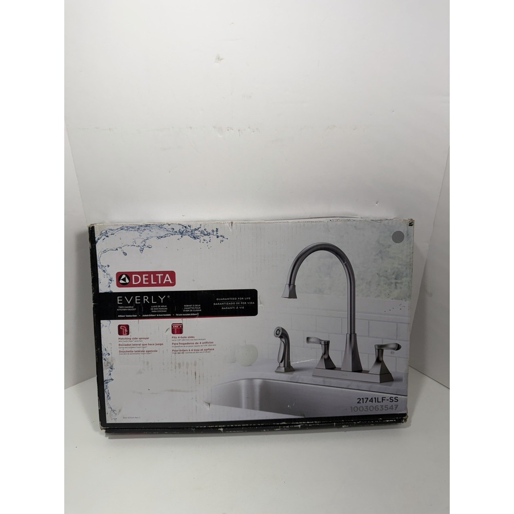 Delta Everly 2-Handle Standard Kitchen Faucet with Spray in Stainless 21741LF-SS